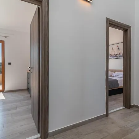 Vanessa - Ciovo 别墅