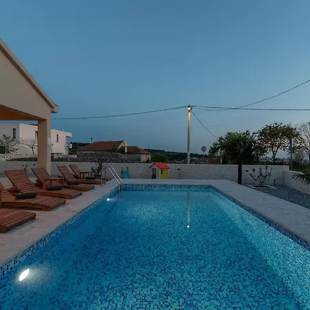 Vanessa - Ciovo Villa *